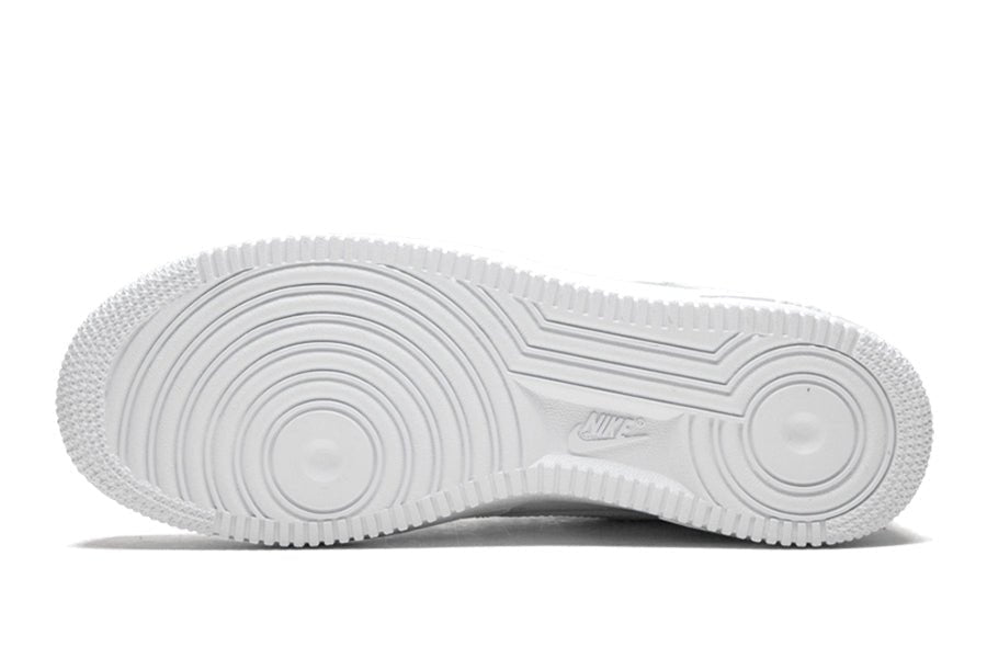 white nike air force 1 size 7