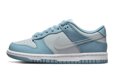 Nike Dunk Low Clear Swoosh - Valued