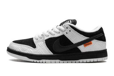 Nike Dunk SB Low Tightbooth - Valued