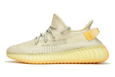 Adidas - Yeezy Boost 350 V2 Light - GY3438 - Valued