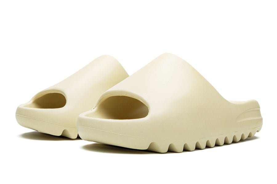 Yeezy Slide Bone (Restock Pair)